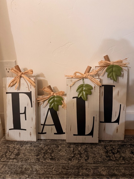 Hobby Lobby Other - Hobby Lobby White & Green FALL Wood Block Wall Set
